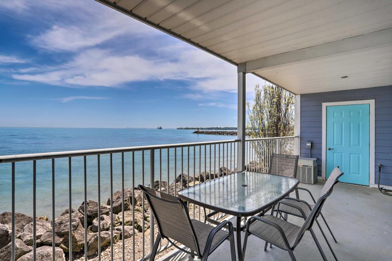 Cozy Lakefront Middle Bass Retreat With Balcony Put-in-Bay Exterior photo
